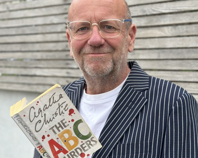 Agatha Christie Mile App